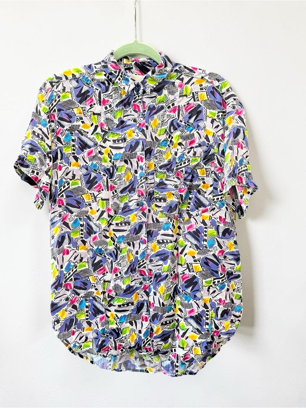 Memphis design Geometric 80’s new wave vintage men’s shirt